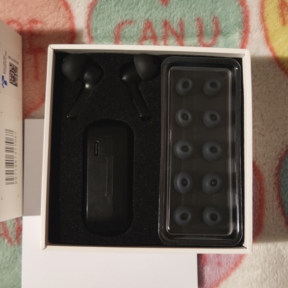 Tozo T9 True Wireless Stereo Earbuds - Picture 2 of 3